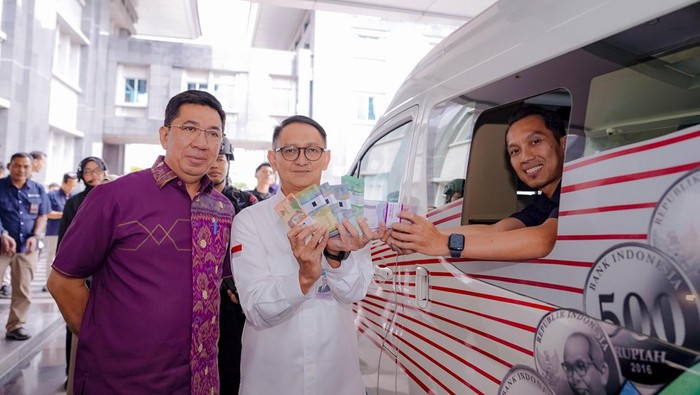 Bank Indonesia menyediakan penukaran uang pecahan kecil jelang Lebaran.