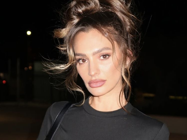 Mendekati Usia 40, Wanita Ini Cetak Sejarah di Miss Universe Australia