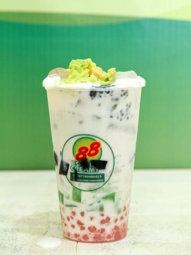 Legit! 10 Es Teler Creamy Buat Buka Puasa Nikmat