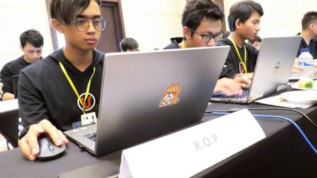 Fedra dan kawan-kawan.