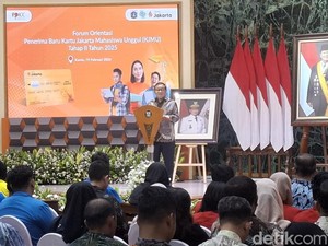 Pramono Berikan KJMU ke 2.524 Mahasiswa di 69 PTN