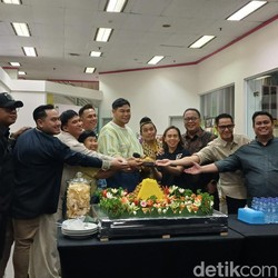 Indahnya Ramadan Ngabuburit Bareng Andhika Pratama hingga Kiky Saputri