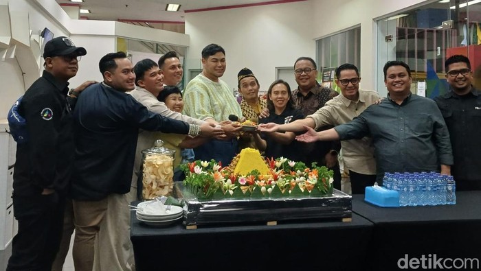 Tumpengan jelang Indahnya Ramadan tayang perdana.