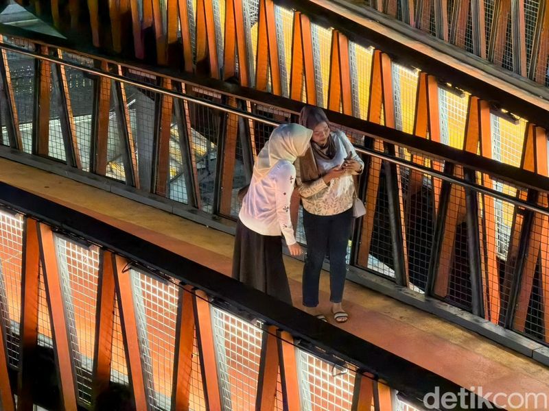 Review iPhone 17 Pro Max: 4 Bulan Pakai, Masih Layak Beli di 2026?