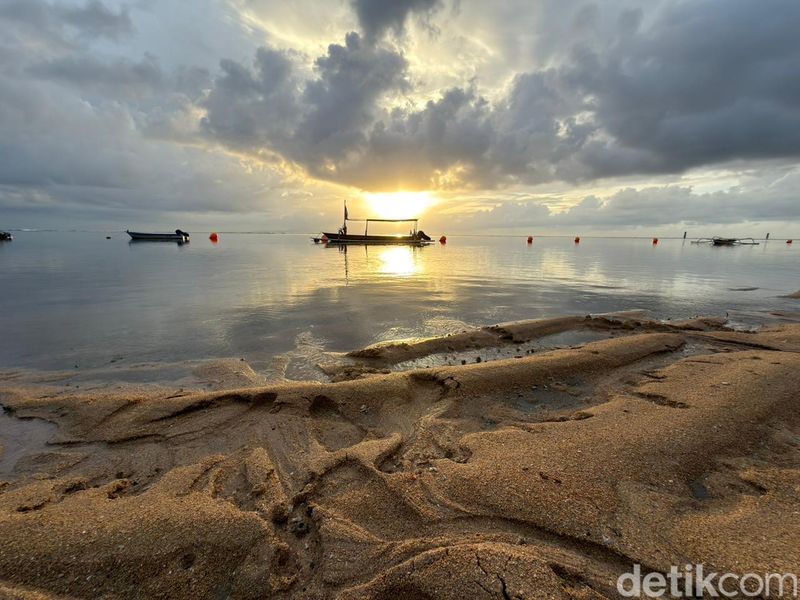 Review iPhone 17 Pro Max: 4 Bulan Pakai, Masih Layak Beli di 2026?