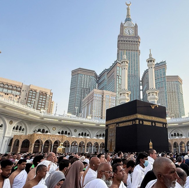 Jemaah Dunia Sambut Ramadan di Masjidil Haram