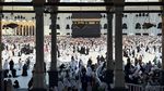 Jemaah Dunia Sambut Ramadan di Masjidil Haram