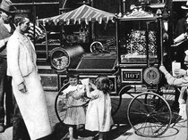 Dulu Ditolak, Kini Jadi Primadona! Ini Kisah Popcorn Jadi Camilan Wajib Bioskop