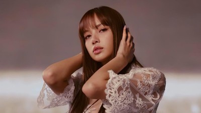 Lisa BLACKPINK Memasuki Designer Era, Rancang Koleksi Kith Spring 2026