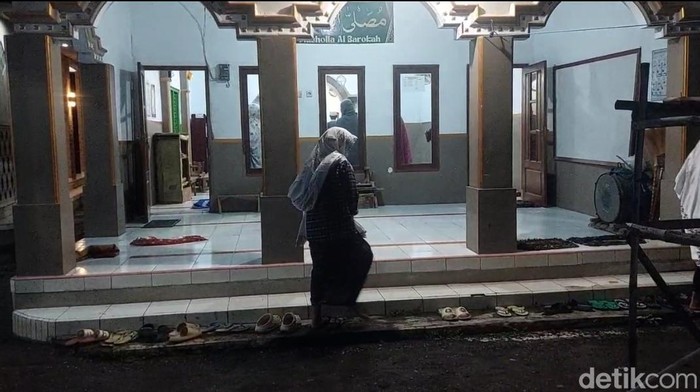 Masjid Jemaah Aboge di Probolinggo. Tahun ini jemaah Aboge awali puasa bersamaan dengan pemerintah.