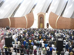 Hukum Salat Tarawih di Rumah Bareng Keluarga