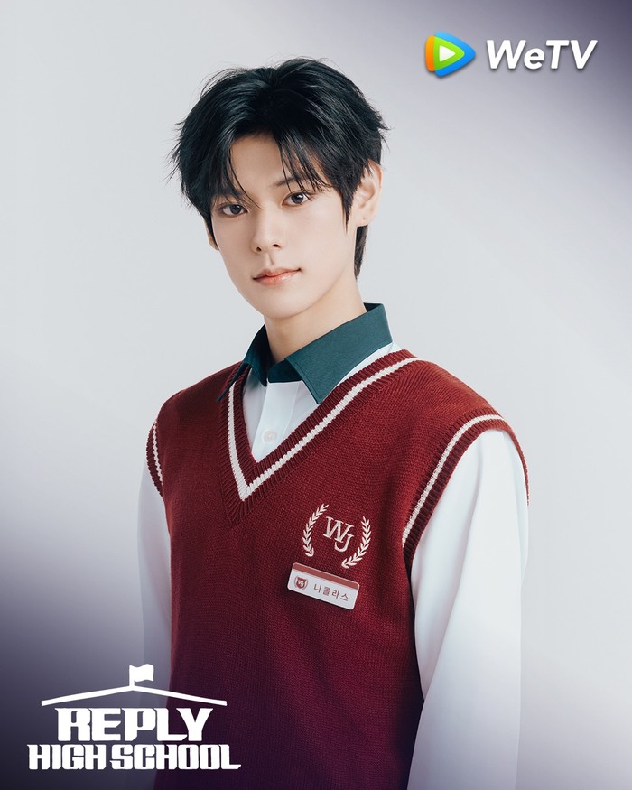 Trainee SM Entertainment, Nicholas, tergabung dalam proyek grup SMTR25 dan tampil di variety show Reply High School.