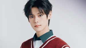 Nicholas Lee (Lee Hak Rae), lahir di California, Amerika Serikat, pada 27 Desember 2004 dan besar di Seoul. Fasih bicara dua bahasa, punya kepribadian perfeksionis, dan visual yang tentunya bikin histeris. (Foto: dok. SM Entertainment/WeTV)