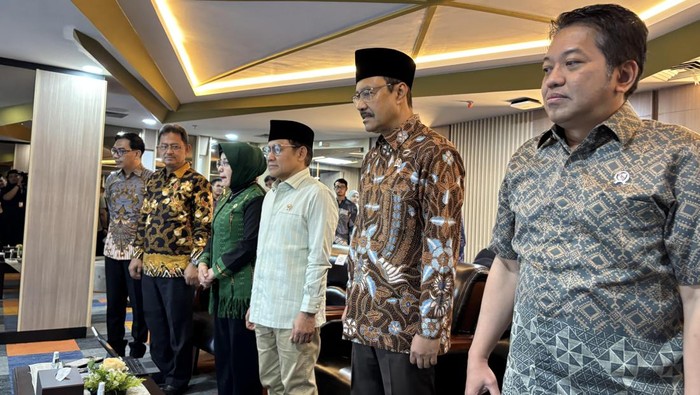 Pemerintah ground check atau verifikasi lapangan terhadap data Penerima Bantuan Iuran (PBI) Jaminan Kesehatan Nasional. (Rachma Indira/detikcom)