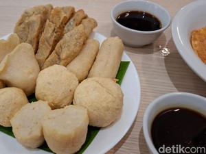 Pempek Candy: Cicip Pempek Legendaris yang Ikonik di Palembang