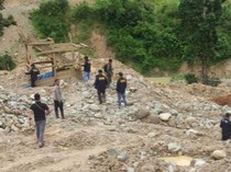 Kakek dan Cucu Tewas Tertimbun Tambang Emas Ilegal Sedalam 3 Meter