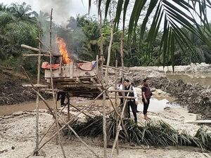 Respons Warga, Polres Kuansing Sisir PETI di 3 Desa dan Musnahkan Dompeng