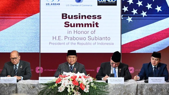 Prabowo di Gala Iftar Dinner Business Summit di U.S. Chamber of Commerce, Washington DC, Rabu (18/2/2026).
