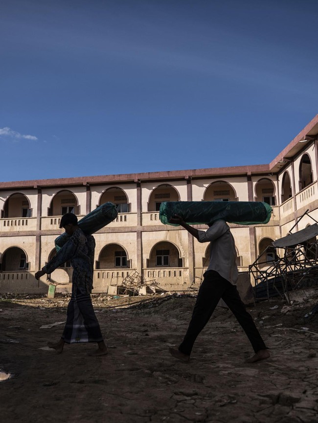 Semangat Santri Aceh Tamiang Pulihkan Masjid untuk Ramadan