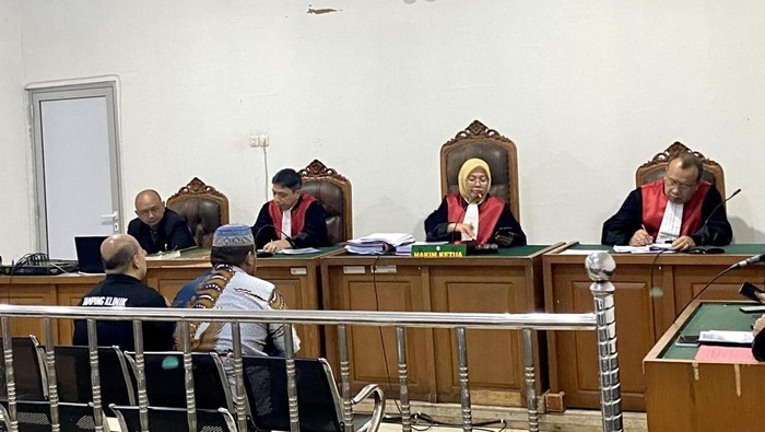 Sidang pledoi terdakwa kasus dugaan korupsi Dana Hibah PMI OKU Timur