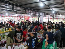 Takjil Diserbu Warga, Hari Pertama Puasa Berlangsung Meriah