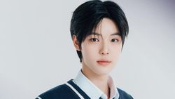 Profil 15 Member SMTR25 Bintang Variety Show Reply High School