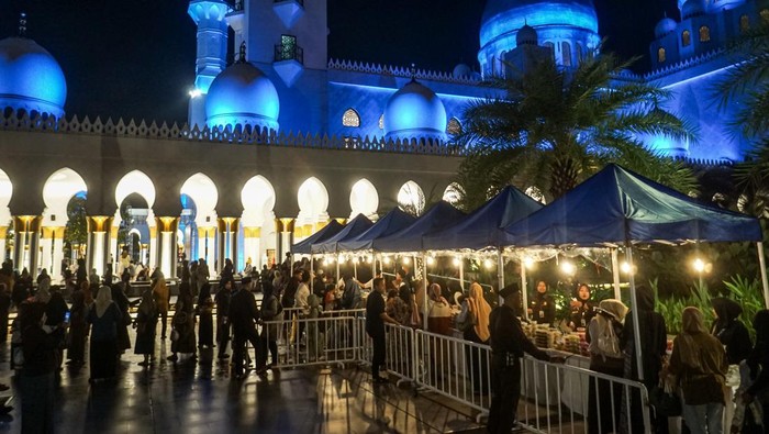 Ilustrasi waktu buka puasa wilayah Sinjai dan sekitarnya hari ini, 7 Maret 2026.