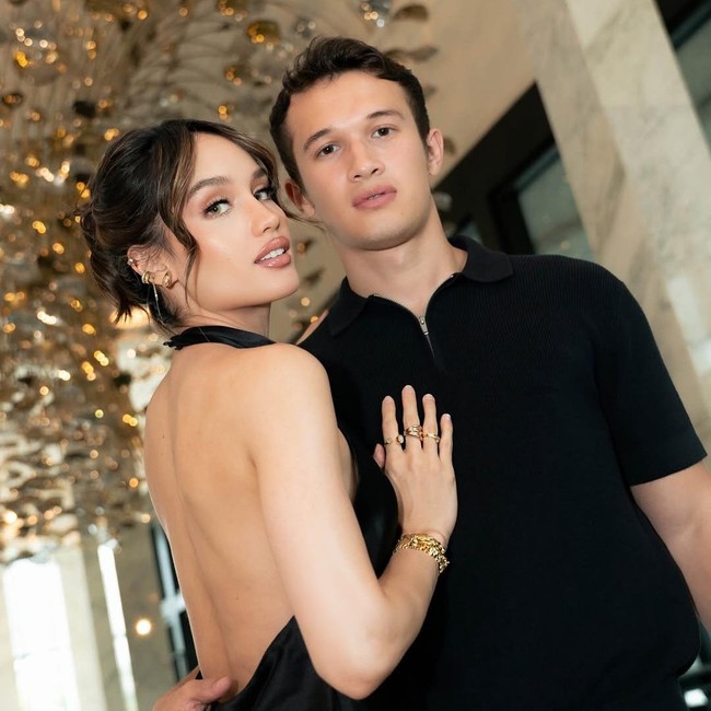 Cinta Laura Yakin dan Siap Nikah Sama Arya Vasco