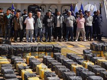 Angkatan Laut Sita 6,6 Ton Kokain di Samudra Pasifik