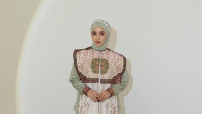 Gaya Hijab Hijau Pastel Nabila Taqiyyah Ini Jadi Inspirasi Lebaran Gen Z!