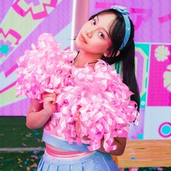 Manajemen Tangguhkan Aktivitas Gendis JKT48 Usai Viral Foto Bersama Cowok