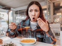 Makan Pedas Bikin Ketagihan? Ini yang Sebenarnya Terjadi di Otak