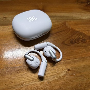 Review JBL Sense Pro: Open Ear yang Nggak Cuma Buat Podcast