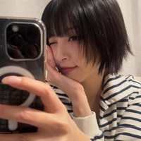 Mengenai kecantikannya, Jung Hye Sung mengatakan penampilan awet mudanya bukan hanya hasil dari genetik tetapi juga disiplin diri. Ia mengaku rajin Pilates dan yoga juga menerapkan diet seimbang.Foto: Instagram @junghyesung91