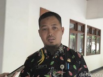 Pemkot Solo Putuskan Sanksi Petugas Kelurahan Pengumbar Dokumen Rio Haryanto