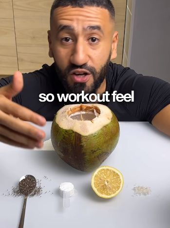 Racikan kelapa saat sahur