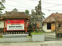 Bangunan Rumah Dinas-Jabatan Bupati Bangli Dibeli Warga Jember Rp 57,2 Juta