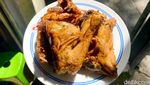 Sejak 1970! Warung Nasi Uduk Ini Punya Ayam Goreng Kalasan Enak