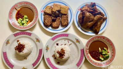 Sejak 1970! Warung Nasi Uduk Ini Punya Ayam Goreng Kalasan Enak