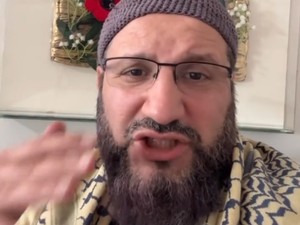 Begini Jadinya ketika Syekh Main IG, Jawab Pertanyaan Apakah Ada HP di Surga