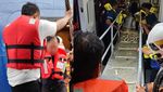 Detik-detik Evakuasi Kapal Pesiar Terbakar, 1 WNI Korbannya