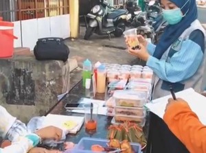 Dinkes Parepare Sidak Takjil, Ada Pisang Ijo Diduga Pakai Pewarna Berlebihan