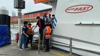 Detik-detik Evakuasi Kapal Pesiar di Singapura, Ada WNI yang Meninggal