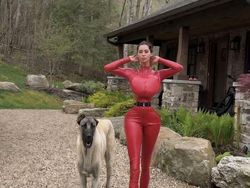 Editannya Keterlaluan! Foto Ini Bikin Netizen Syok & Ngakak