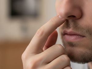 Jangan Sepelekan Kebiasaan Ngupil, Ini Risiko yang Diungkap Peneliti
