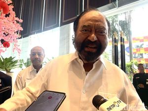 Surya Paloh Ngaku Tak Bahas Pilpres 2029 Saat Bukber Bareng Anies