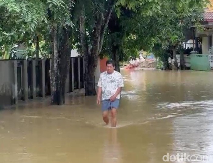 Kondisi banjir di Perumahan Rapak Binuang, Sempaja Selatan, Samarinda, Sabtu (21/2/2026).