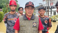 Kepala Pelaksana Badan Penanggulangan Bencana Daerah (BPBD) Kota Samarinda, Suwarso mengatakan perubahan fungsi lahan yang sebelumnya merupakan area resapan air serta sistem drainase di Jalan PM Noor yang belum berfungsi optimal turut memperparah kondisi. Foto: Muhammad Budi Kurniawan/detikKalimantan