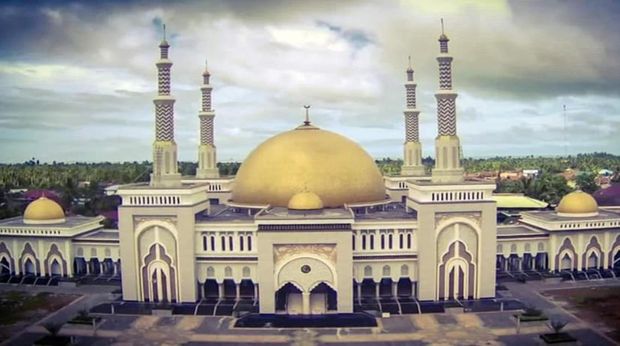 Masjid Agung Al-Falah Mempawah, Kalbar.