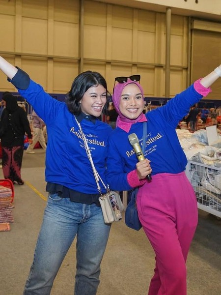 Diskon Heboh! Belanja 72 Jam Nonstop Buttonscarves-Benang Jarum di ICE BSD